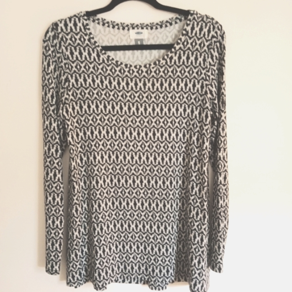 Old Navy top, ladies XS, tan and black